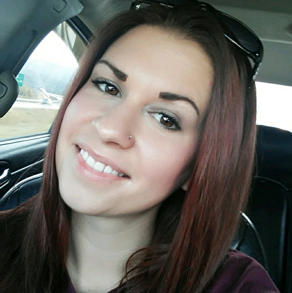 Meet your Posher, Alissa